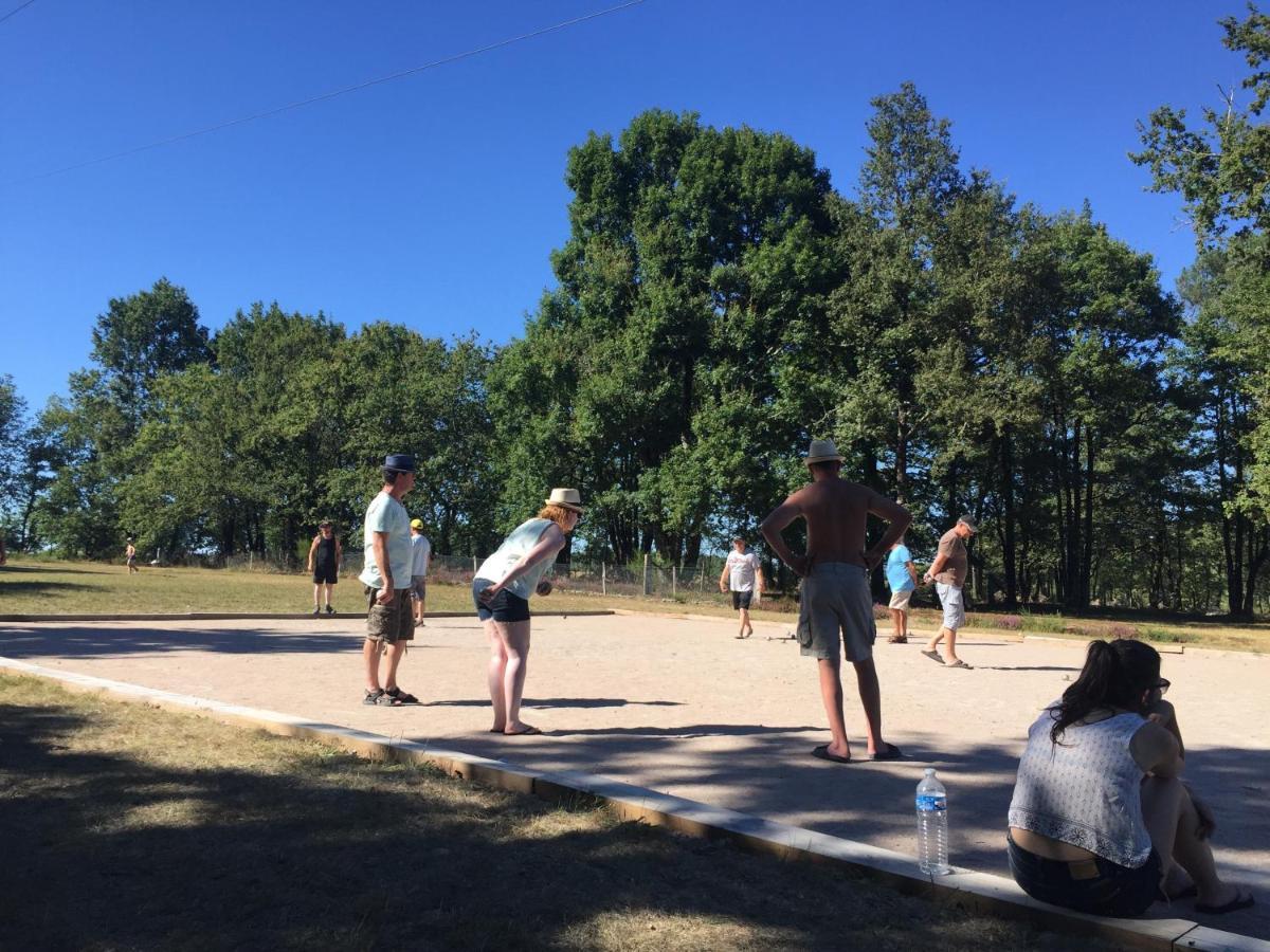 Camping Les Petites Minaudieres Coussay-les-Bois Exterior foto