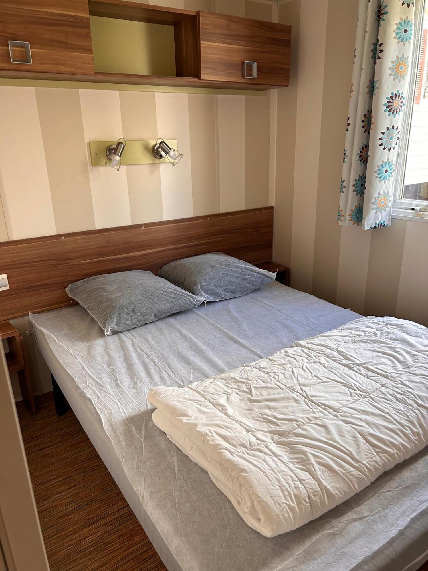 Camping Les Petites Minaudieres Coussay-les-Bois Quarto foto